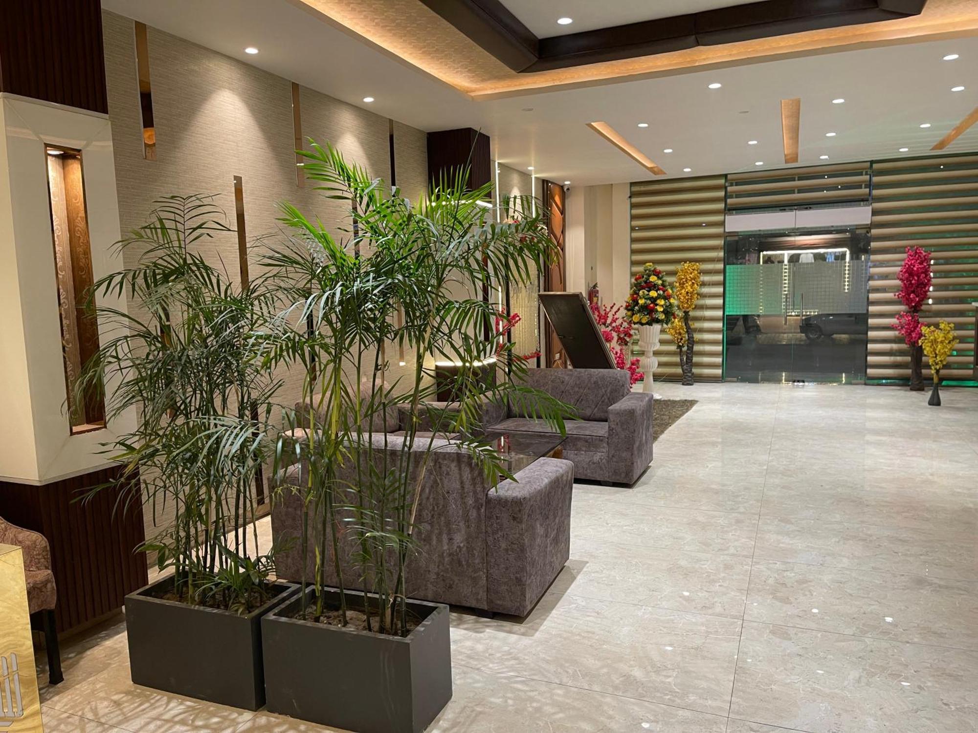 Hotel Paradise Dream لوديانا المظهر الخارجي الصورة